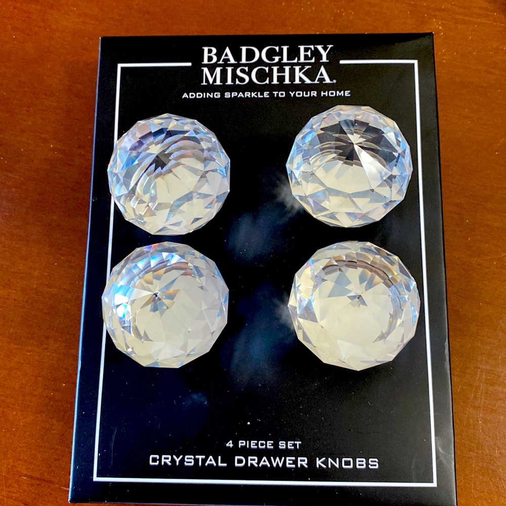 Badgley Mischka Crystal Drawer knobs. Set of 4